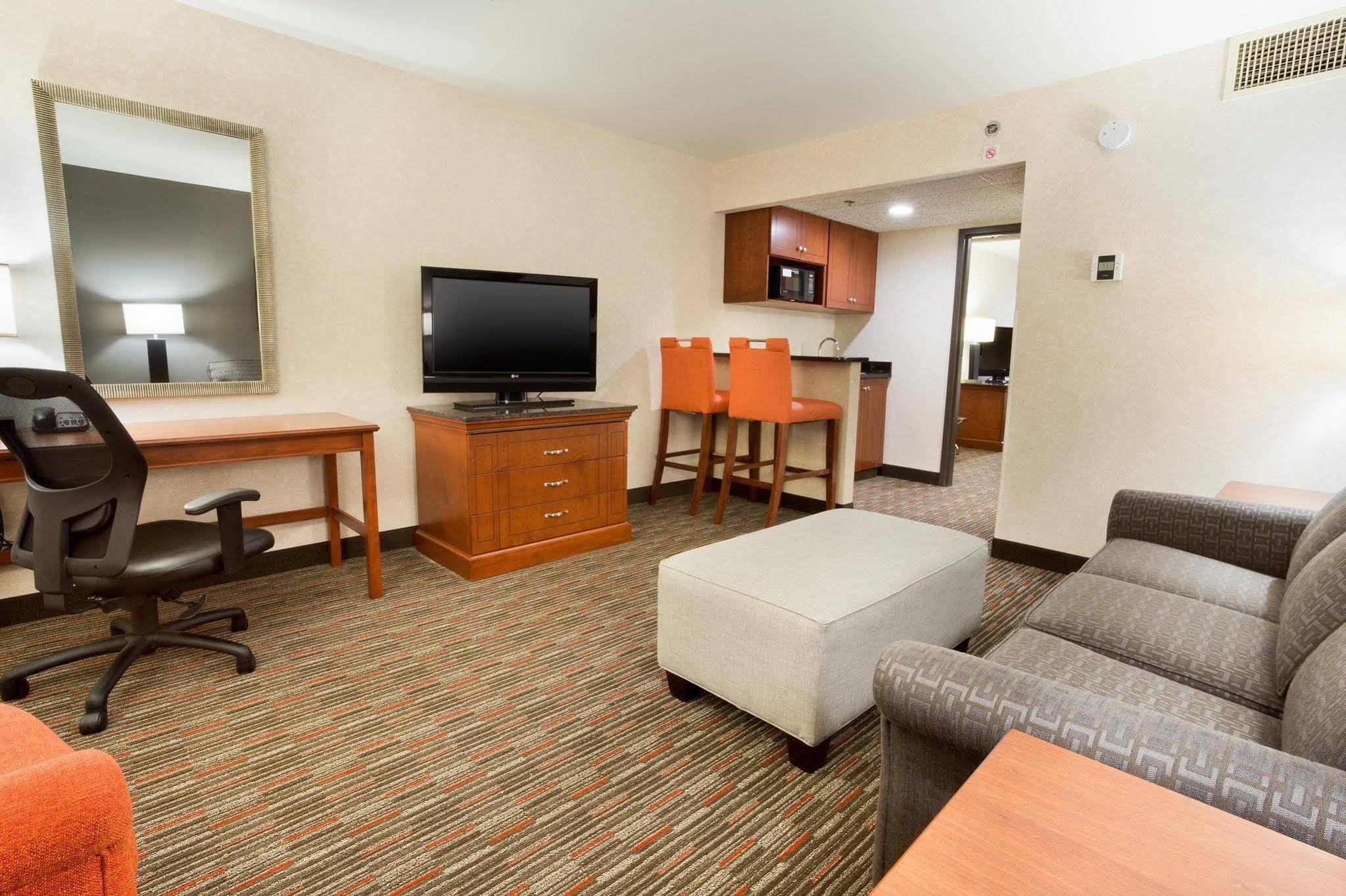 Drury Inn & Suites St. Louis Creve Coeur Exterior foto